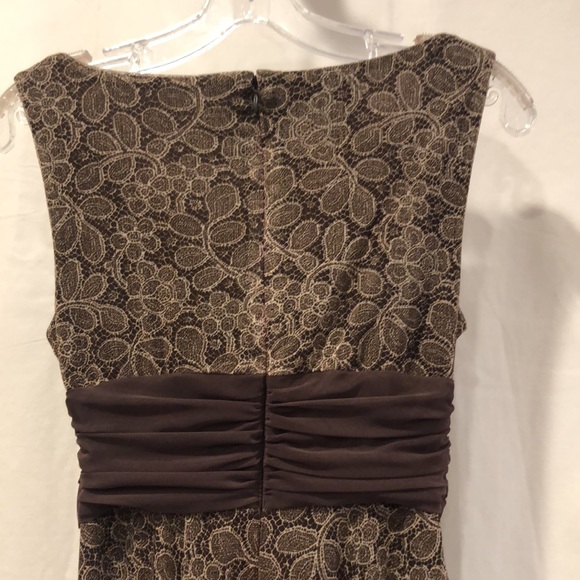 Special Occasion or Cocktail Dress - Picture 4 of 11